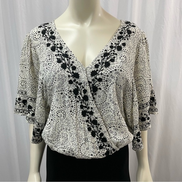American Eagle Faux Wrap Top With Bell Sleeves, Size Medium - Picture 1 of 10